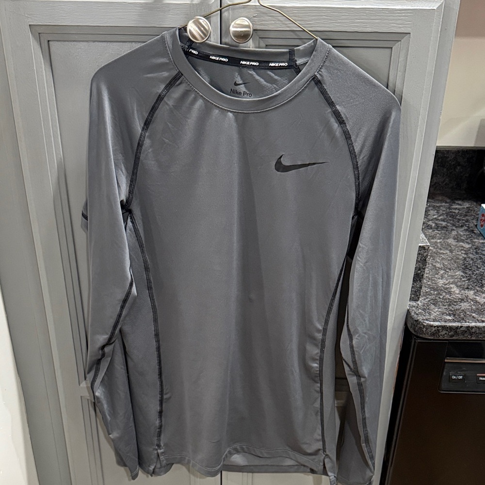 Nike Pro Dri-Fit Gray Long Sleeve Fitness Top - Slim Fit